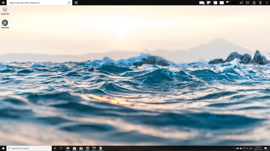 Desktop with the OneLaunch dock